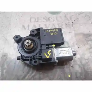 

WINDOW MOTOR FRONT RIGHT RENAULT SCENIC III 807302741R 915943200 0130822478 BROSE