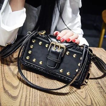 

Retro Rivet Purses Women Handbags Multi-layer Clutch Cellphone Bags 2020 Pu Leather Shoulder Messenger Bag Lady Small Square Bag