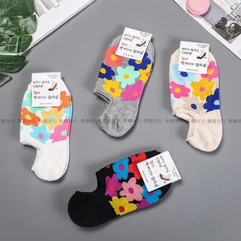 

Crew Socks Funny Women Cotton Woman Sox Floral Print Solid Soft Sock Cartoon Ladies Spring Summer Classic Lady Calcetines Hombre