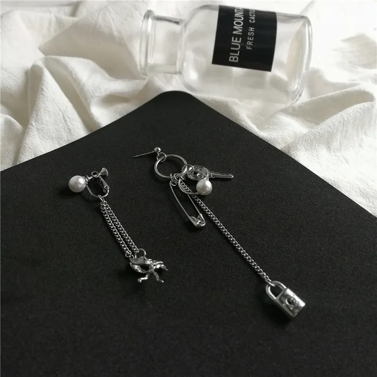 Серьги-подвески с асимметричной длинной цепочкой и геометрическим орнаментом, серьги-подвески с металлической кисточкой, модные ювелирные изделия, изысканные серьги