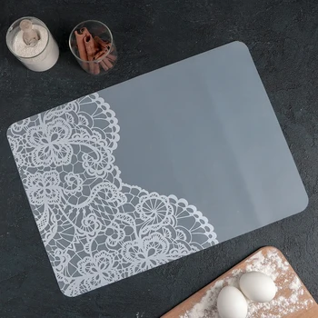 

Rug "Lace", 42 × 29.7 cm