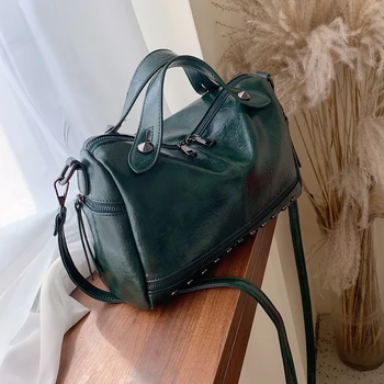 

Vintage Large Tote bag 2020 Fashion New High quality Leather Women's Designer Handbag High capacity Rivet Shoulder Messenger Bag