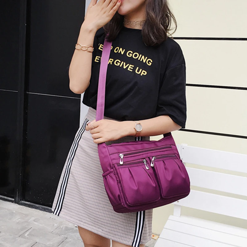 Fashion Women Shoulder Messenger Bag Waterproof Nylon Oxford Lightweight Package Large Capacity Casual Trave Bag Crossbody Bag
