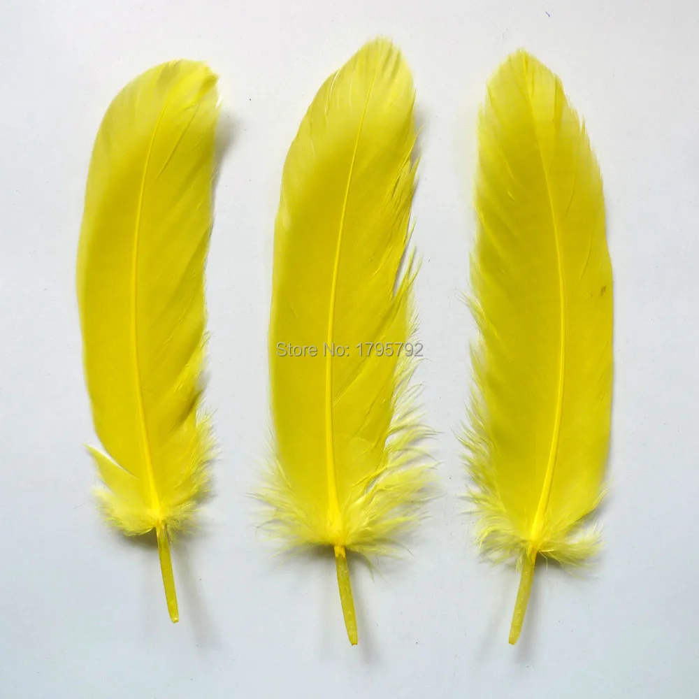 

Wholesale Hard Pole 1000Pcs Yellow Goose Feathers For DIY Crafts Swan Plumes 12-18cm Jewelry Wedding Home Accessories Decoration