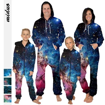 

Family Matching Star Digital Printing Jumpsuits Parent Child Outfits for Family Sweaters Fleece Hat Pants Women Man Bodysuits