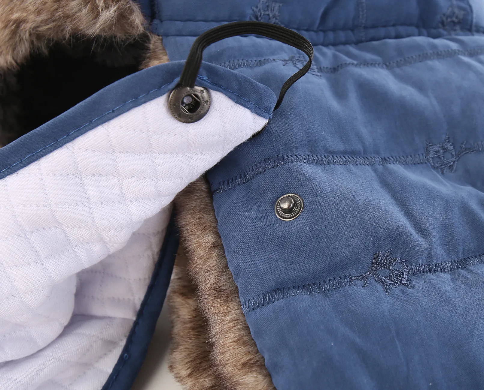 Connectyle Men's Warm Chunky Trapper Hat Removable Windproof Winter -Russian system-hat. outdoor et ceiling light
