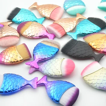 

1pcs Makeup Brushes Fish Shape for Foundation Powder Blush Eyeshadow Concealer Make Up Brush Cosmetics Beauty Tools
