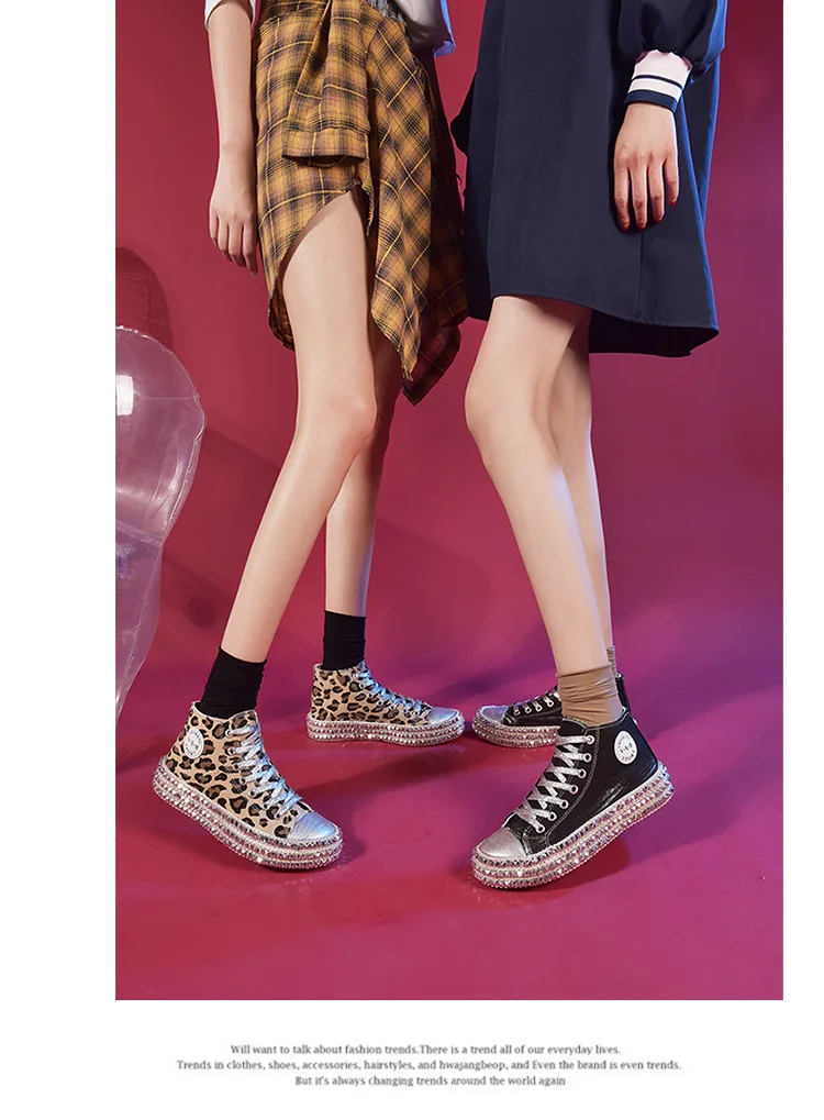Модная женская парусиновая обувь с заклепками; повседневные леопардовые кроссовки; женская обувь на плоской подошве; женская весенняя обувь с высоким берцем; большие размеры 35-42