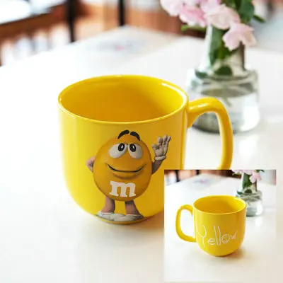 Симпатичные M& M's MM бобы питьевой чашки керамические цветные кафе овсянка кофе кружка глазурь кружка для кофе, молока воды чай кружки Посуда для напитков - Цвет: Yellow 2