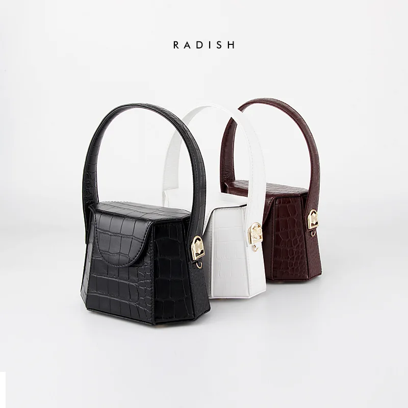 

Autumn and Winter 2019 Crocodile Pattern Girl Chain Portable Slanting Bag Simple Recreational Bucket One Shoulder Handbag