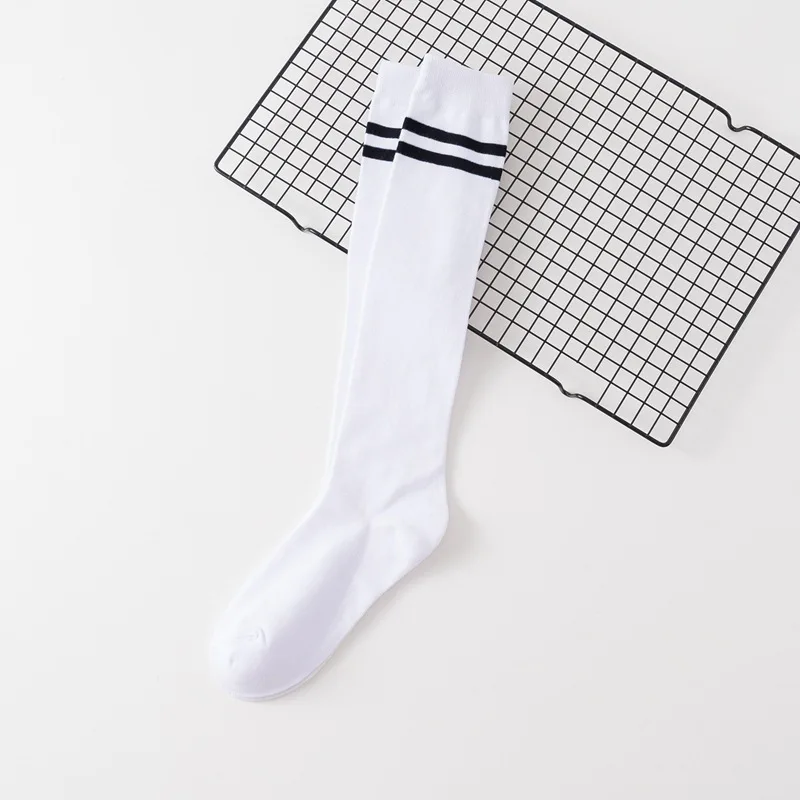 white black 9 цветов, хлопковые женские гольфы, полосатые хлопковые носки, модные гольфы для женщин, школьные вечерние принадлежности для болельщиков - Цвет: white black
