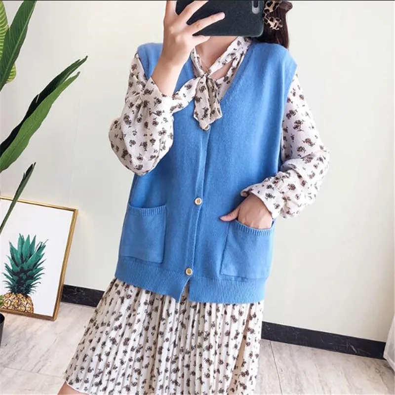 Spring autumn horse clips vest women new Korean loose tops V collar knitt student sweater cardigan coat female sleeveless vest