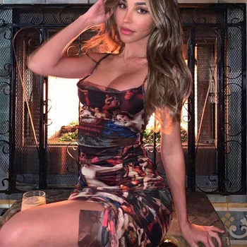 

2020 Spring and Summer Explosion Printing Backless Shirred Dress