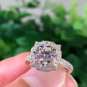 

100% 18K Gold ring 1ct D color VVS Moissanite Diamond Ring Wedding ring With national certificate 009