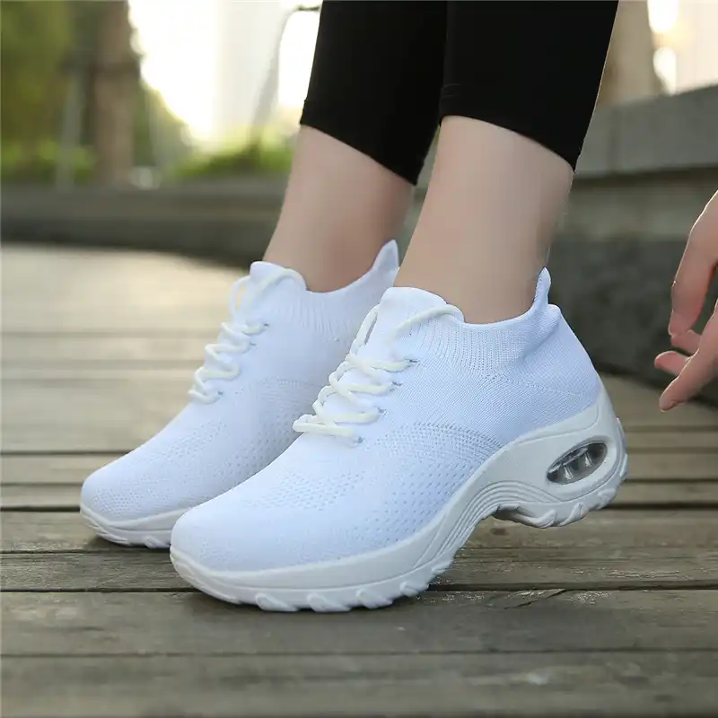 Thick Sole Trainers Women Tennis Shoes 