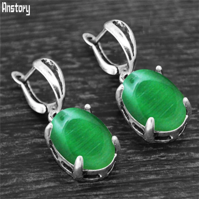 Synthetic green opal