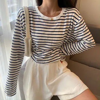 

Autumn Korean 2020 new loose short style design sense careful machine buckle stripe long sleeve T-shirt Pullover Top for women