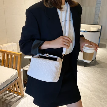 

Travel Shoulder Handbag Messenger Totes Weave PU Square Crossbody Bag for Women Popular Simple Female Daily Bag