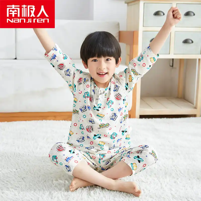 infant nightwear
