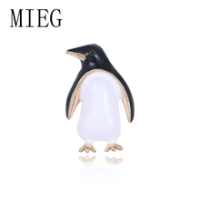 MIEG бренд черно-белый эмалированный Броши Пингвин для женщин детские рождественские подарки