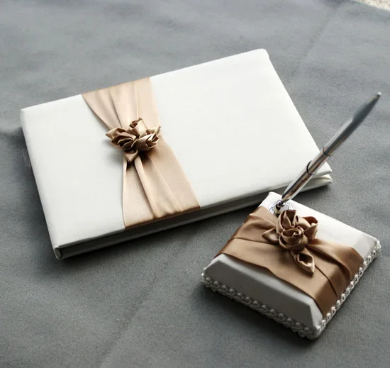 

Roses & Champagne Wedding Guest Book Signing Pen