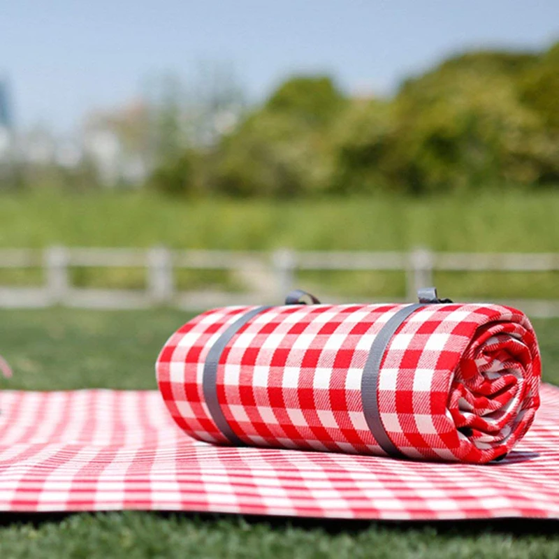 

2019 Outdoor Picnic Blanket Waterproof Picnic Mat Crawling Mats Camping Plaid Folding Camping Beach Picnic Blanket Multiplayer