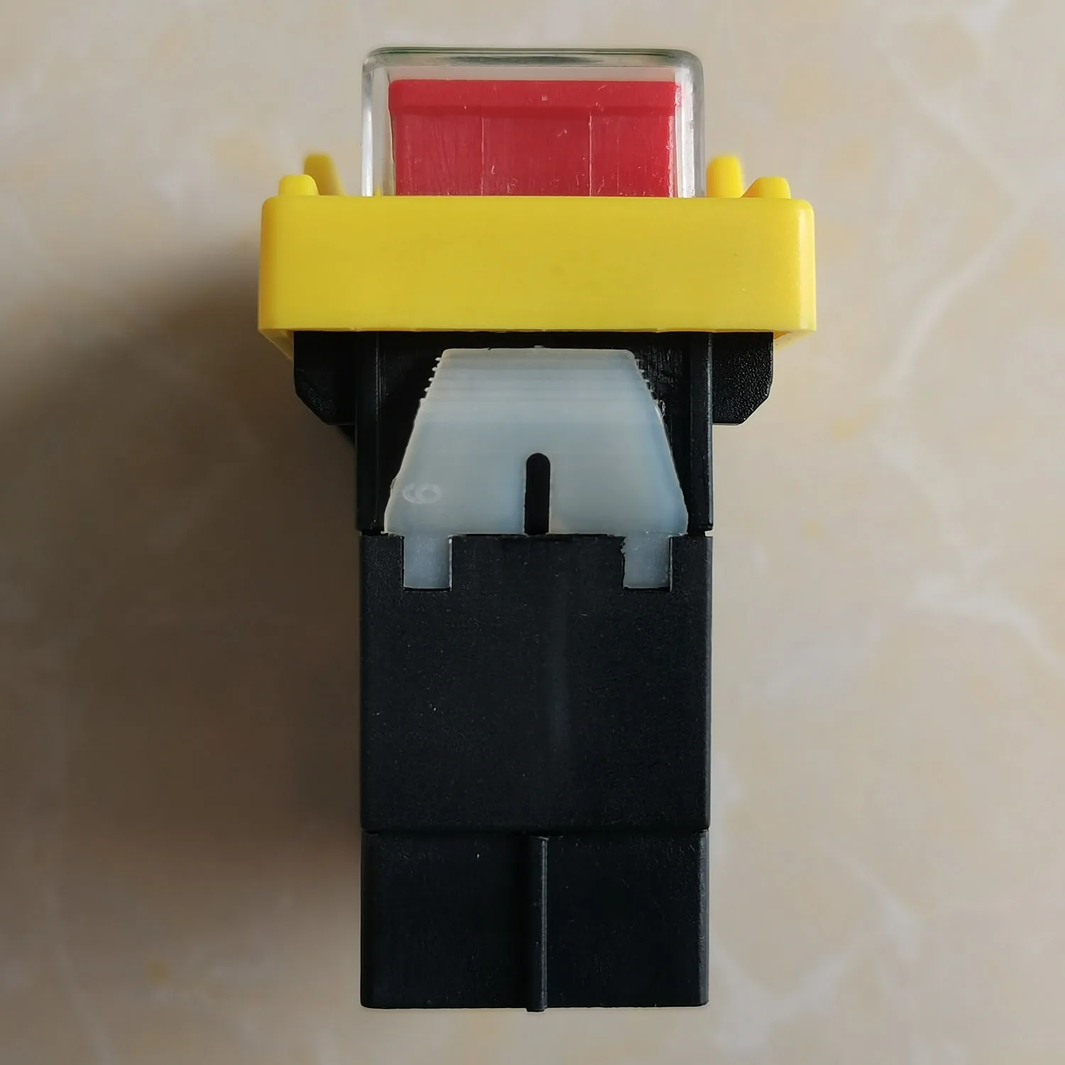 interruptores eletromagneticos do botao de pressao 03