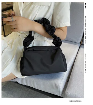 

Solid color simple nylon pleated design handbag for women 2020 new fashion cute retro stick one shoulder underarm bag