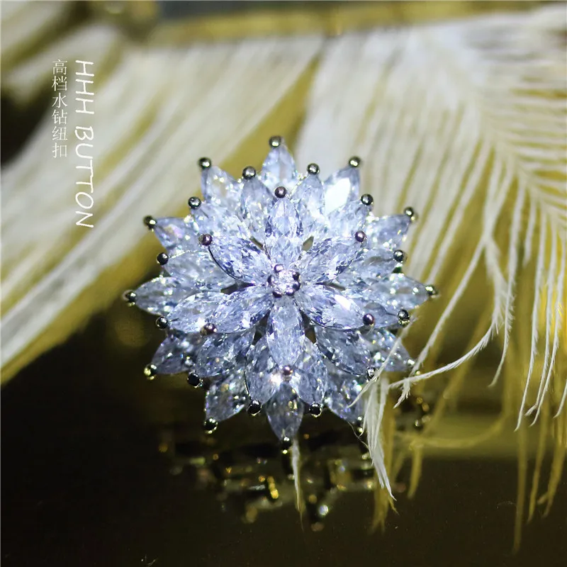 Расширенный яркие стразы кристаллы-bling циркониевое цветочное медное основание прозрачная акриловая подставка большая кнопка для пальто с мехом пальто для девочек размер: 24/36 мм - Цвет: white pc