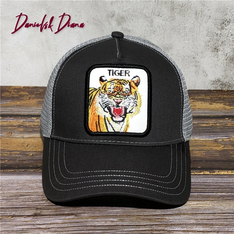 

New Baseball Cap Animal vivid SCORPION Exquisite Embroidery Anime Cute Embroidery Summer Mesh Men's Ms. Outdoor Sunshade hats
