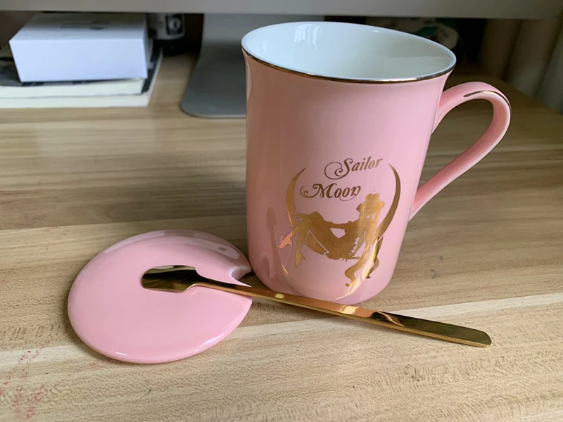 Аниме Сейлор Мун розовая кофейная кружка Tsukino Usagi керамические кружки чашка и крышка и ложка для женщин девочек Коллекция подарков на день рождения