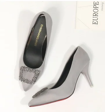 grey 7.5cm Роскошная женская обувь из флока на низком каблуке, украшенная жемчугом обувь принцессы с острым носком широкий выбор размеров 48-34, 47, серый и черный цвета,, американский стиль - Цвет: grey 7.5cm