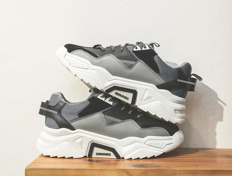 11867803547_2005270666