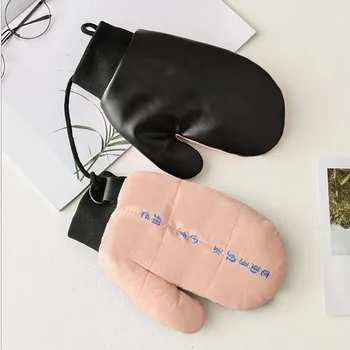 

Women Fashion Cute Windproof Halter Gloves Winter Female Plus Plush Thicker Keep Warm Sports Waterproof Leather Palm Mittens