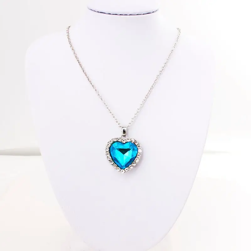 

Fashion limited edition new women's sweater chain necklace fashion Titanic marine heart-shaped necklace pendant zircon luxury