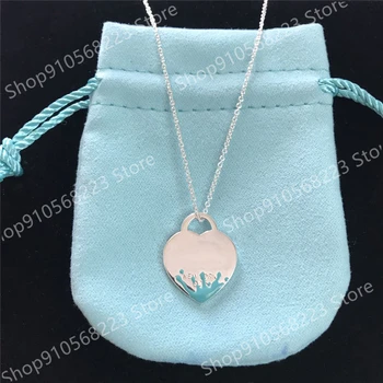 

100% Sterling Silver Heart Shaped necklace. Classic blue charm and creativity. Classic micro tag. 925 Sterling Silver 1:1