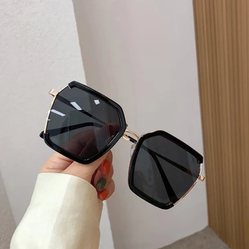 

New Trendy Vintage Metal Irregular Polygon Sunglasses Women Fashion Big Frame Driving Sun Glasses Female Mirror Shades UV400