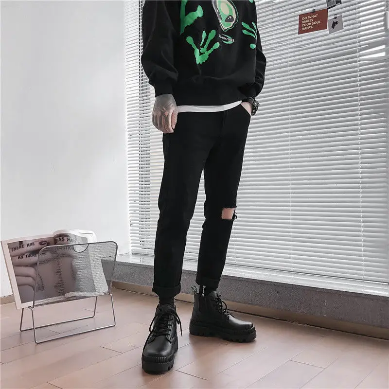 Men's Boots Anti Slip and Waterproof 2021 Winter Men's Shoes High Helper Tooling Platform Short Boots British Military Boots