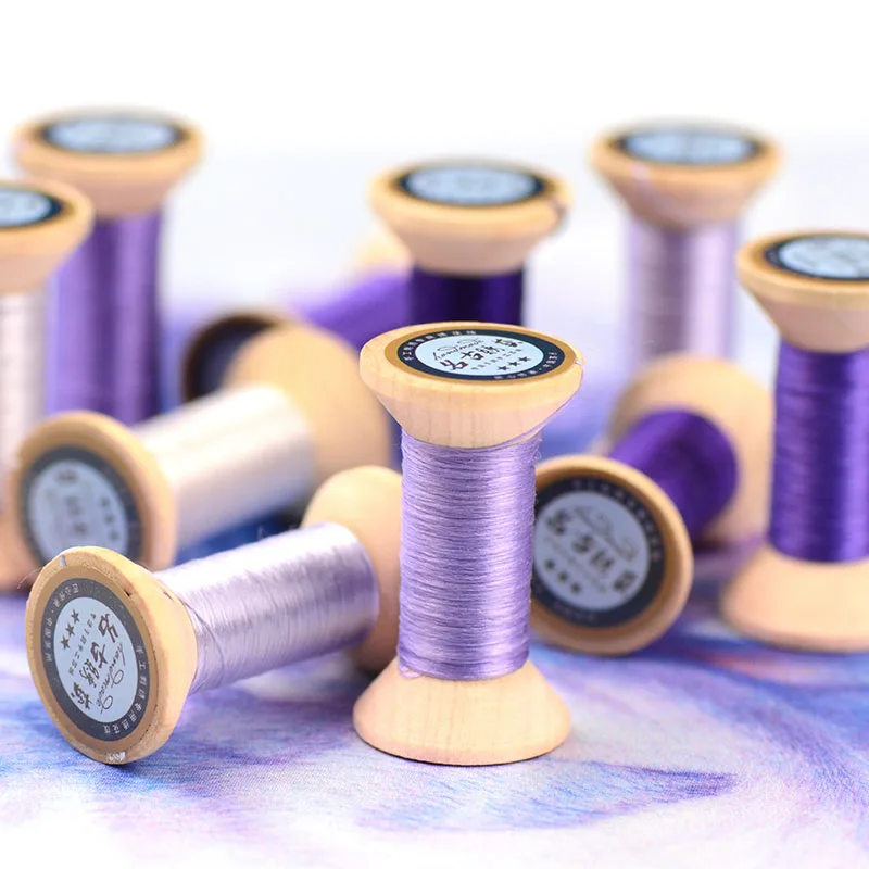 маленькие нитки. маленькие нитки. маленькие нитки. маленькие нитки. нитки бледной желтые.