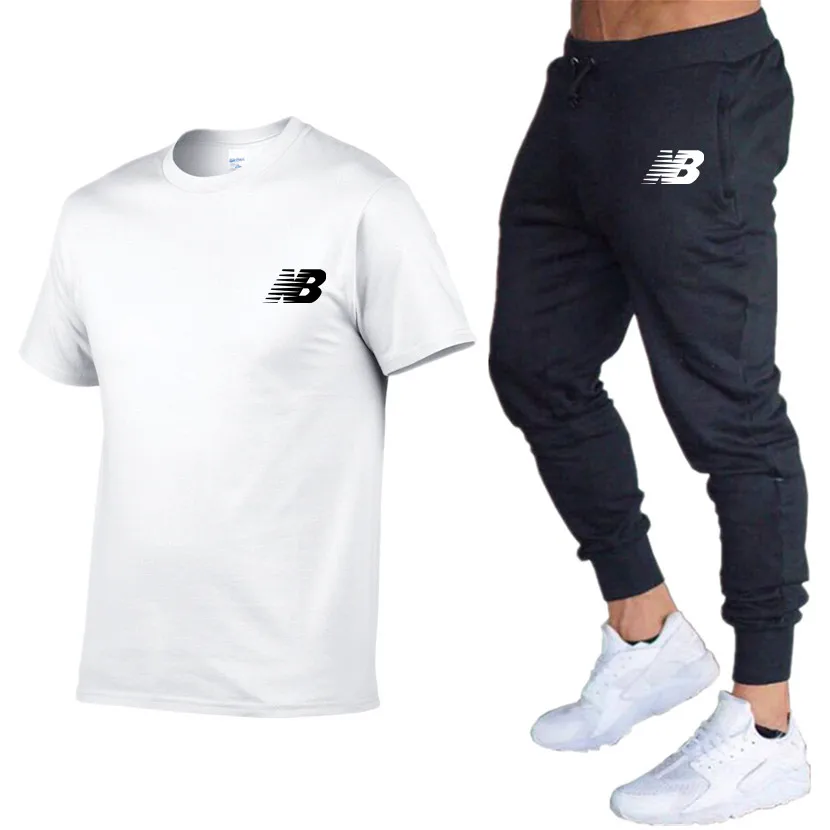 Conjunto de camiseta y pantalones para hombre, chándal informal de dos piezas, ropa deportiva para gimnasio, traje de marca para el sudor, novedad de verano de 2021