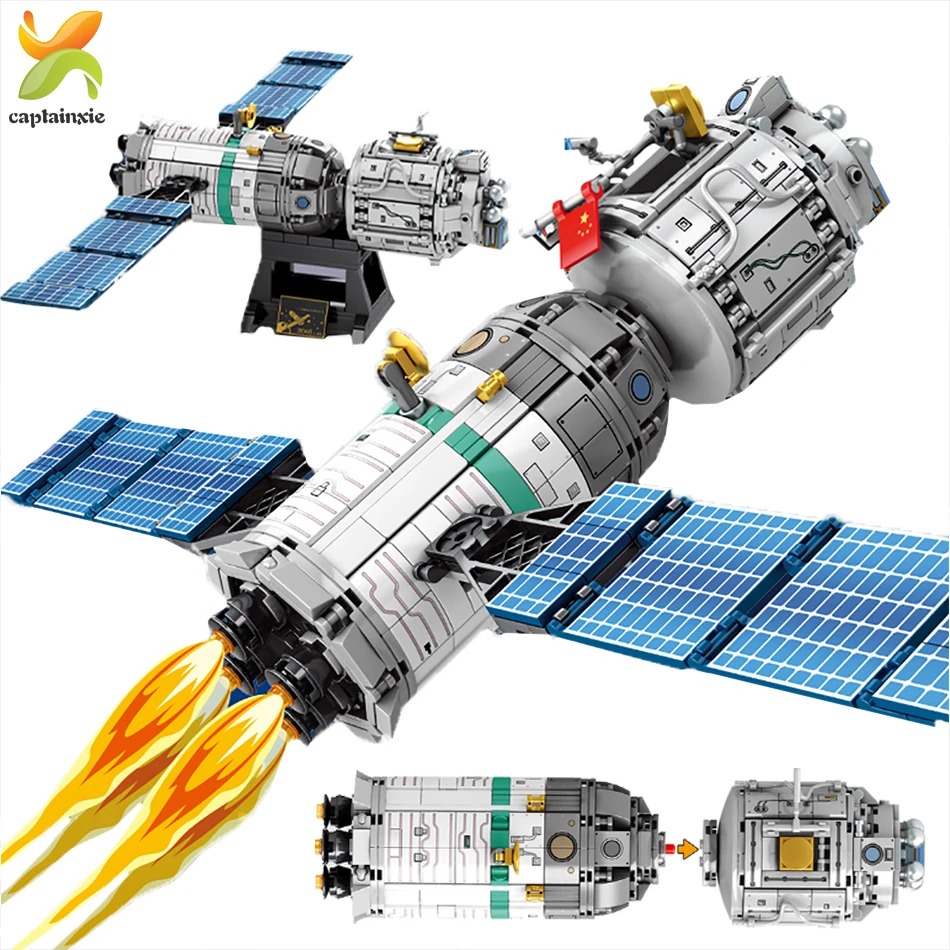 

804PCS Space Manned Spacecraft Building Blocks Astronaut figures City Aerospace Rocket Model Bricks Toys For Children Gifts