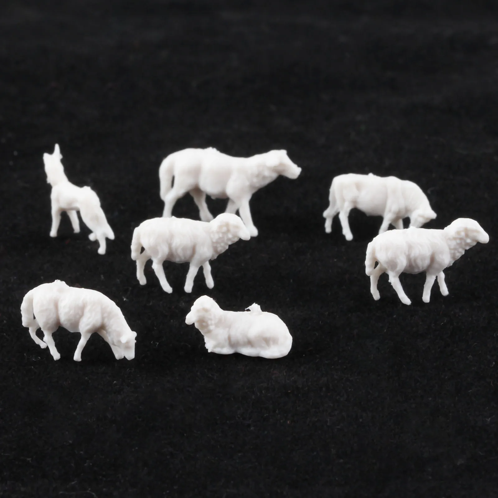 1:87 Model Sheep 10mm UnPainted Farm Animals Sheep HO Scale Model For Train Doll House Room Box House 30Pcs miniature figurines,miniature ornament,miniature duck figurines