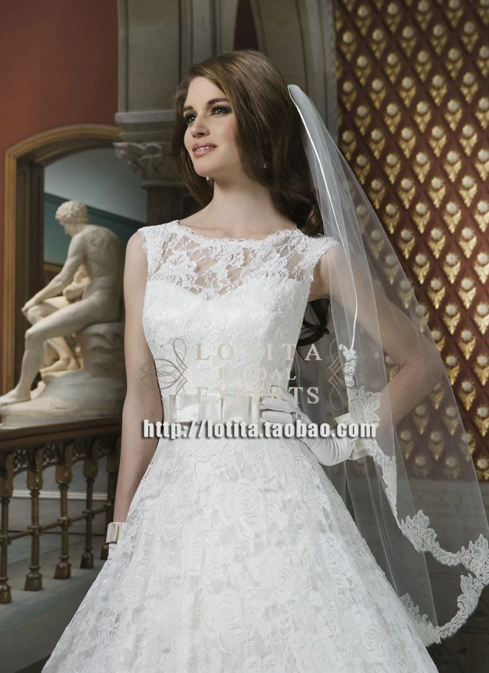 ; robe de soiree новые дешевые vestido de noiva Casamento длинное кружевное платье, держащих букет невесты на свадьбе, свадебные бальный наряд для матери; обувь под свадебное платье для невесты