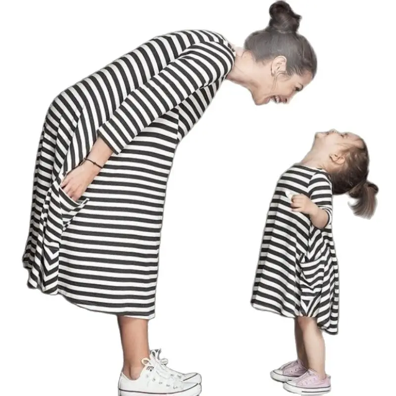 Vestidos a rayas para madre e hija, moda a juego para madre e hija, ropa para mamá, trajes para niños, ropa para mamá, hermana para bebé
