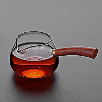 

Japanese Style Heat-resistant Glass Tea Infusers Glass Tea Pitcher Chahai with Side Handle Creative Coffee Jug Hammer Tea Pot