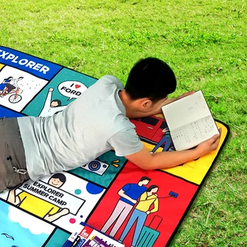 

New Outdoor Waterproof Mats Custom Beautiful Edging Convenient Storage Camping Beach Crawling Picnic Mat Wholesale