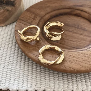 

AOMU 2020 New Punk Distorted Irregular Alloy Chains Tie Wave Simplicity Overlapping Ring Simple Geometric Round Rings for Women
