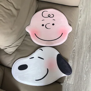 

Cartoon Dog Plush Carpet Foot Pad Door Mat Carpet Plush Toy 4715