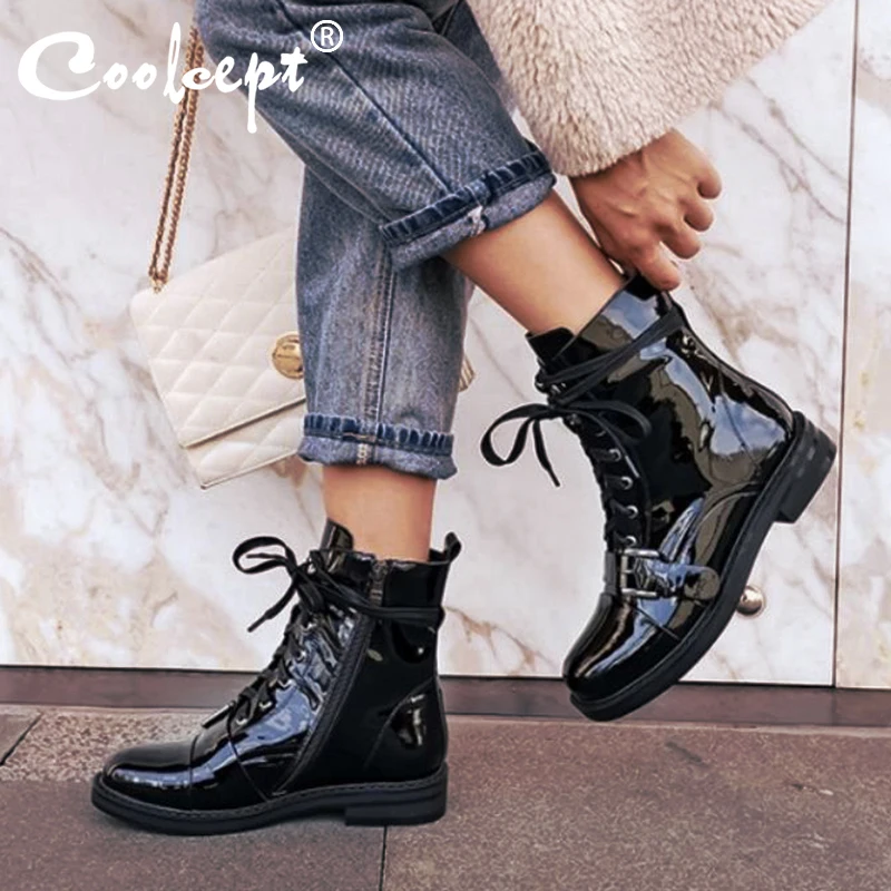 

Coolcept Genuine Leather Ankle Boots Fashion Metal Buckle Cross Strap Flats Shoes Women Casual Zipper Short Boots Size 34-39