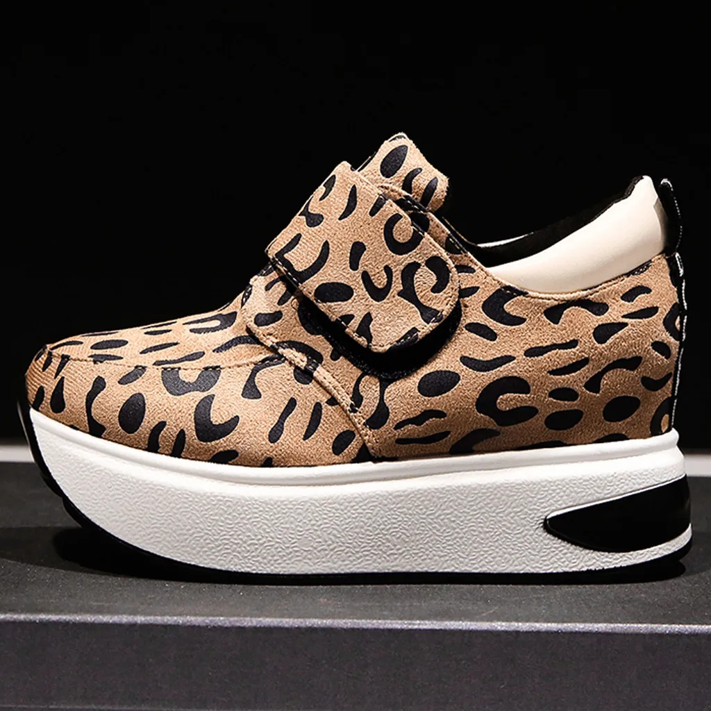 Женская обувь на платформе коллекция 2019 года увеличивающая рост парусиновая